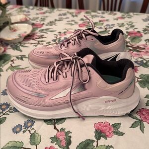 ALTRA WOMEN'S PARADIGM 6 ORCHID